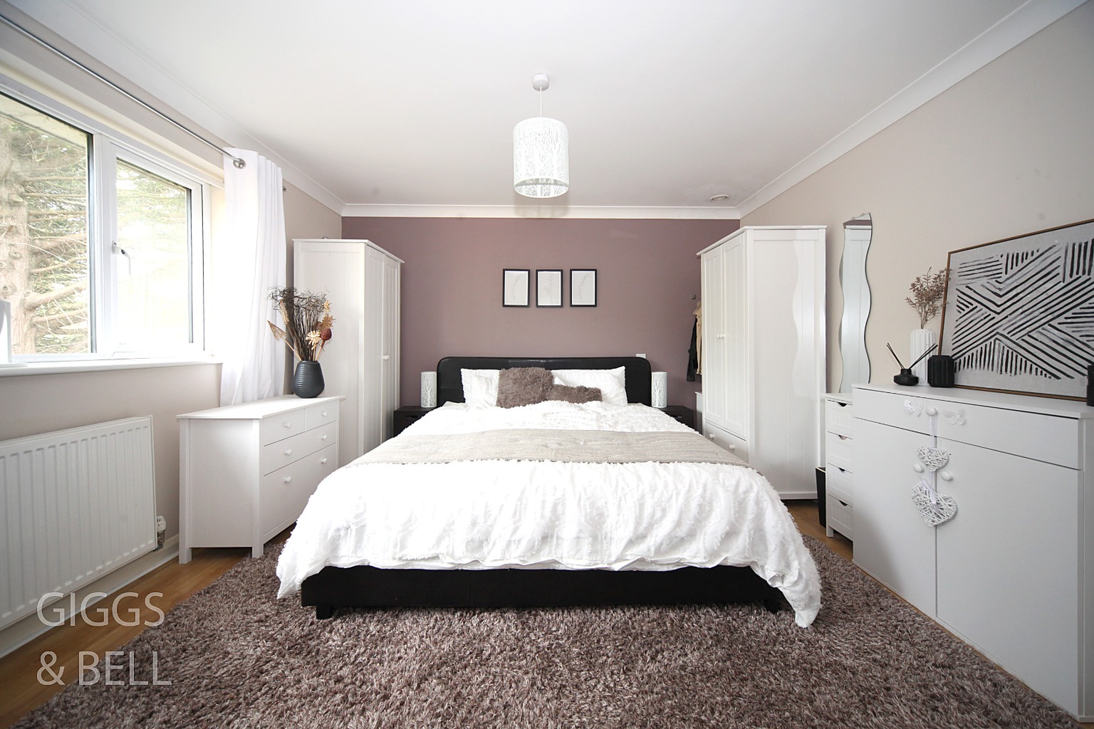 2 bed end of terrace house for sale in Fermor Crescent, Luton 12