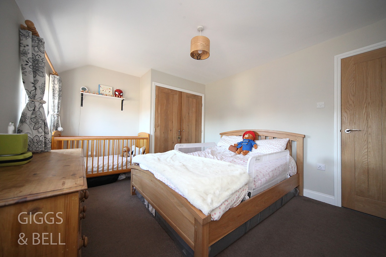 2 bed semi-detached house for sale in Rowelfield, Luton 9