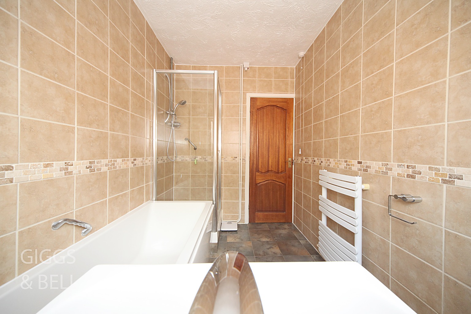 2 bed bungalow for sale in Deep Denes, Luton  - Property Image 14