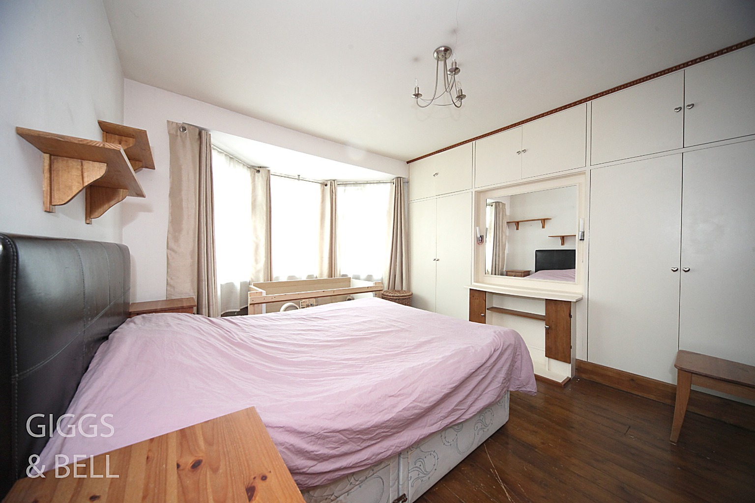 3 bed semi-detached house for sale in Durham Road, Luton  - Property Image 10