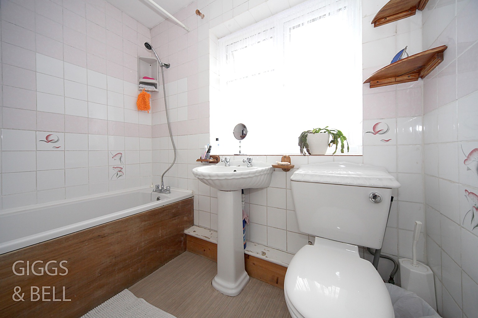 3 bed semi-detached house for sale in Hanswick Close, Luton  - Property Image 12