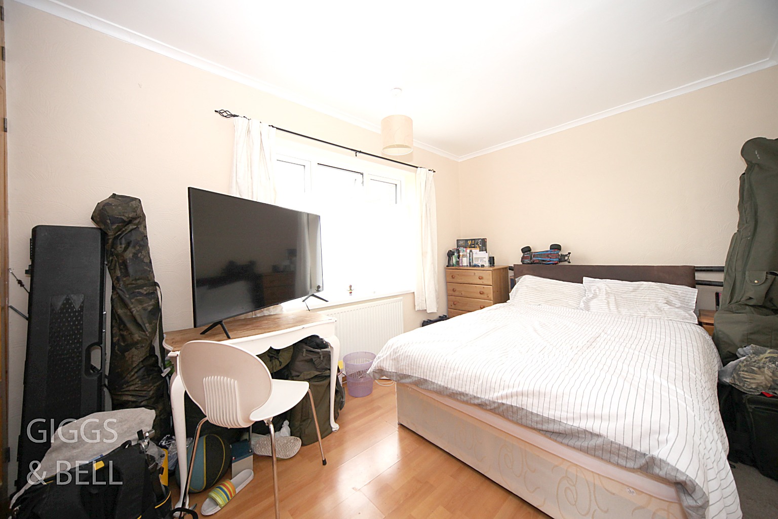 3 bed semi-detached house for sale in Hanswick Close, Luton 12