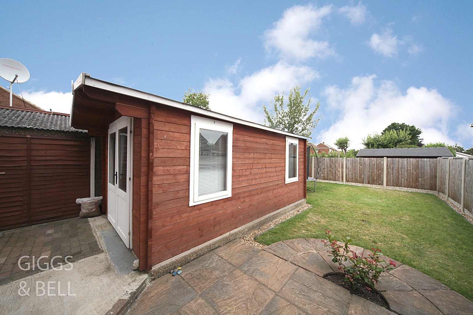 3 bed semi-detached house for sale in Lalleford Road, Luton  - Property Image 18