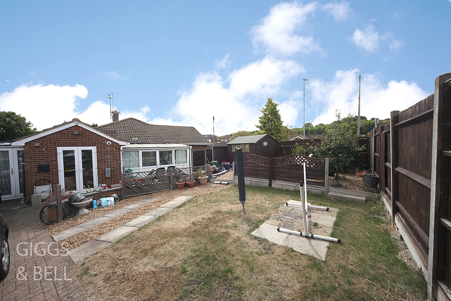 3 bed semi-detached bungalow for sale in Ripley Road, Luton  - Property Image 12