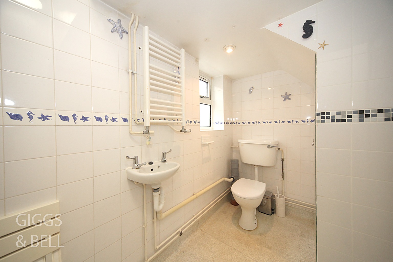 4 bed semi-detached house for sale in Curlew Road, Luton  - Property Image 21