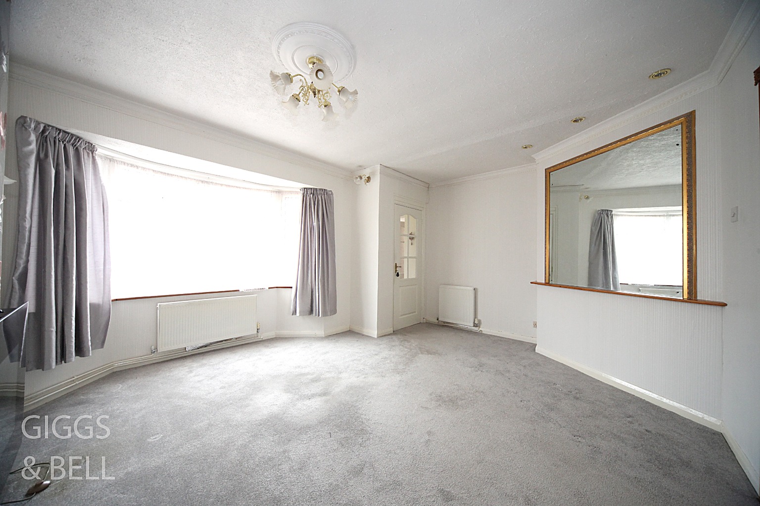 4 bed semi-detached house for sale in Curlew Road, Luton  - Property Image 16