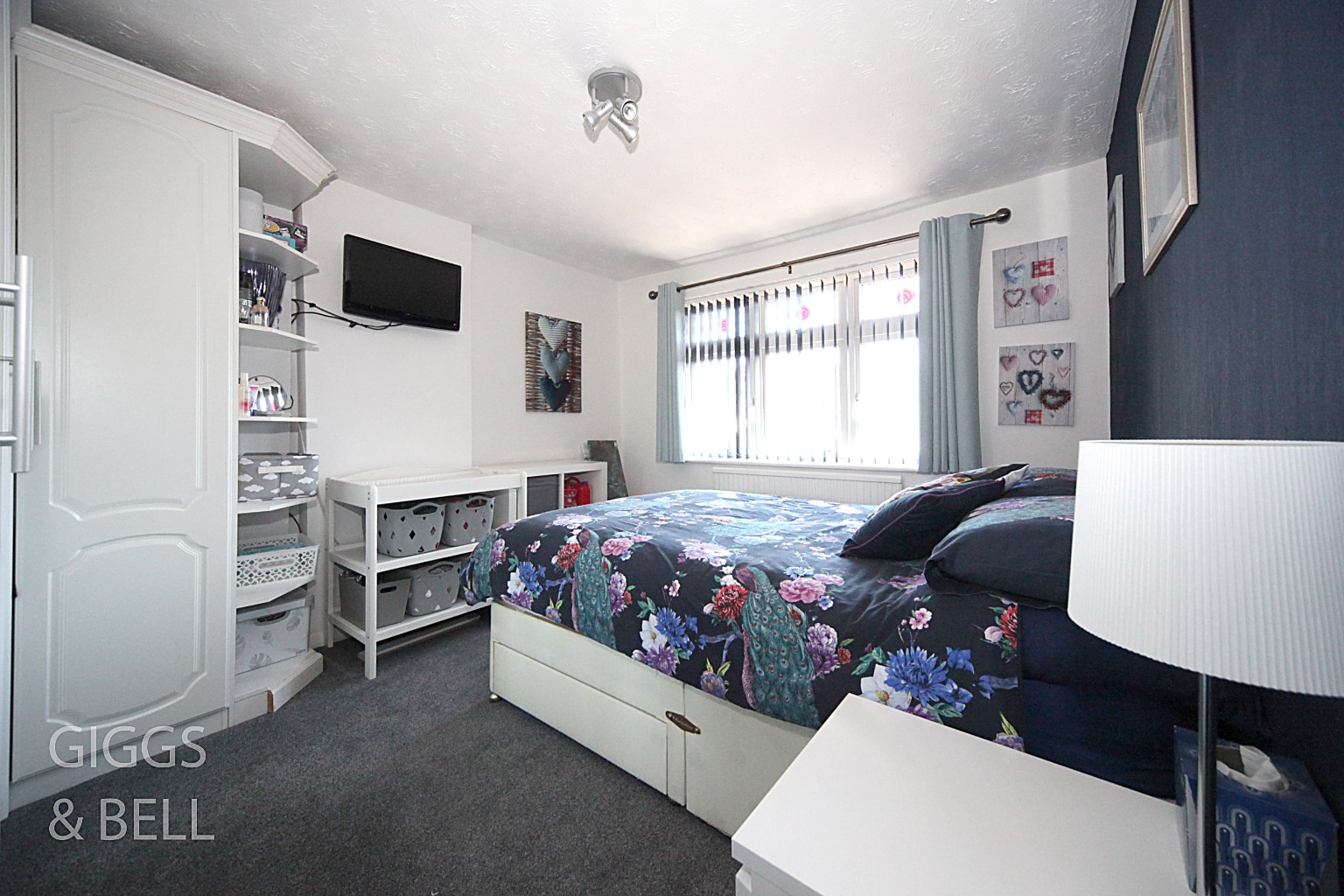 5 bed semi-detached house for sale in Eighth Avenue, Luton 18