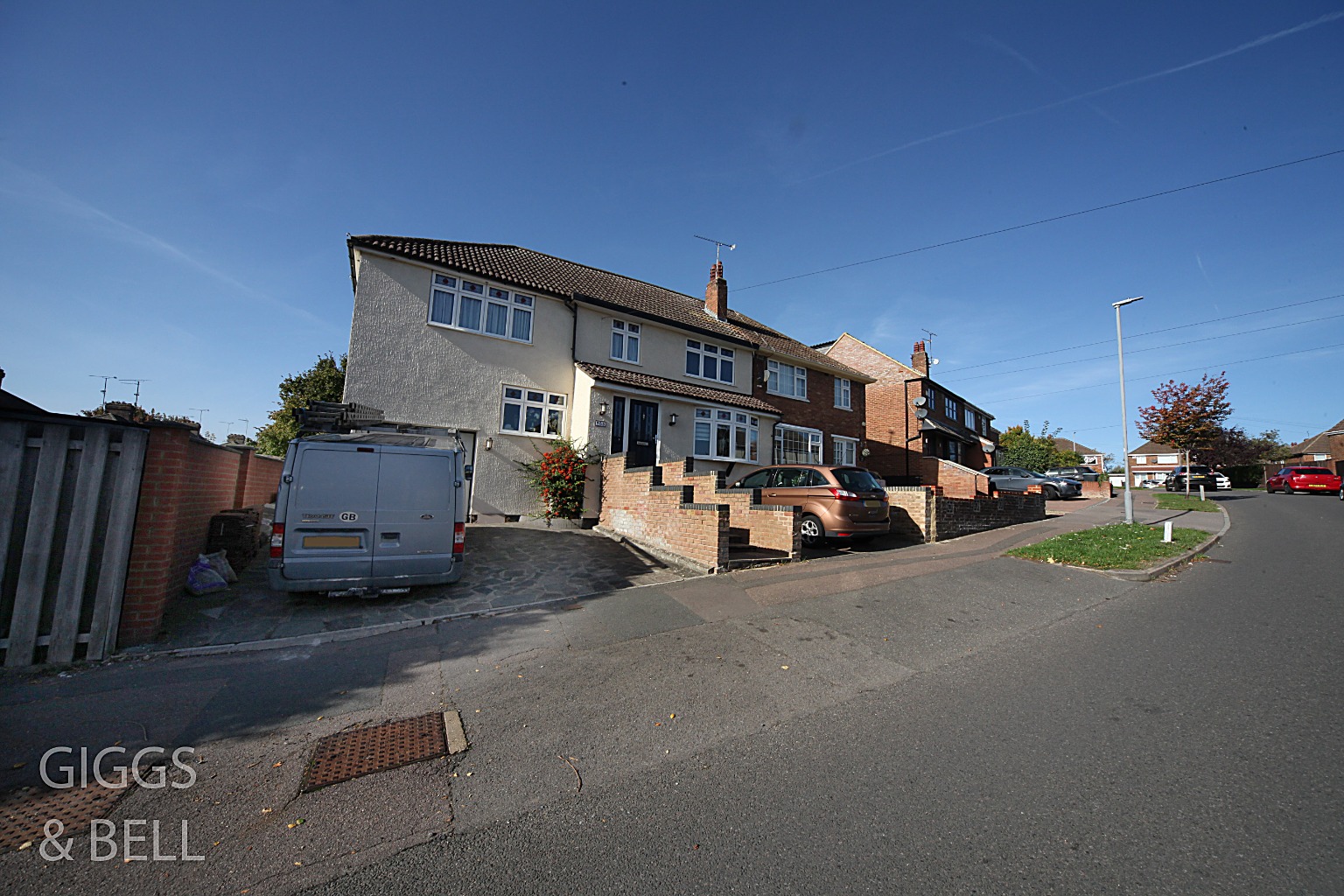 5 bed semi-detached house for sale in Eighth Avenue, Luton 21