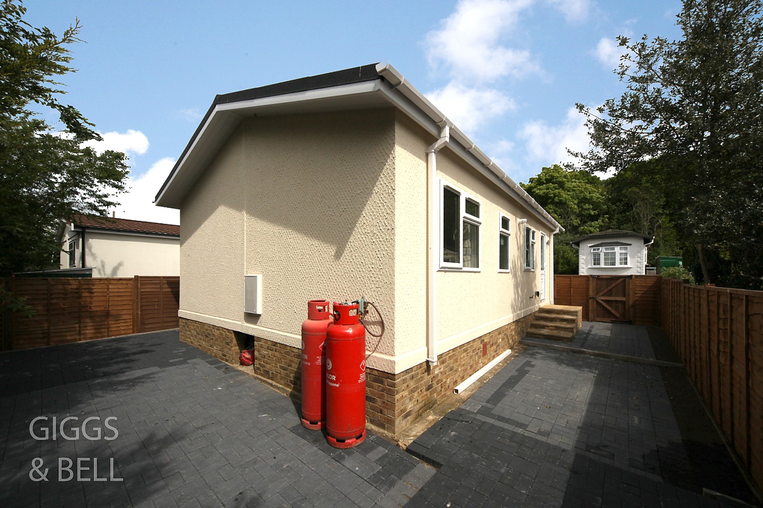 2 bed park home for sale in Bower Heath Lane, Harpenden 19