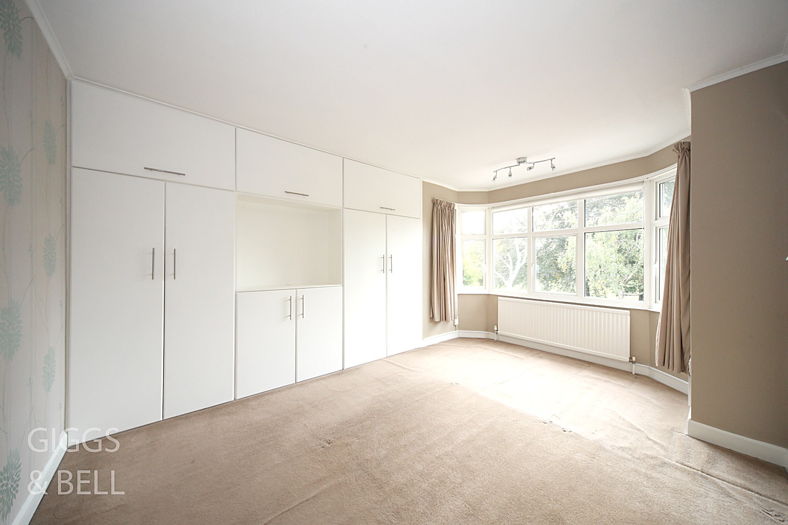 3 bed semi-detached house for sale in West Hill Road, Luton  - Property Image 12