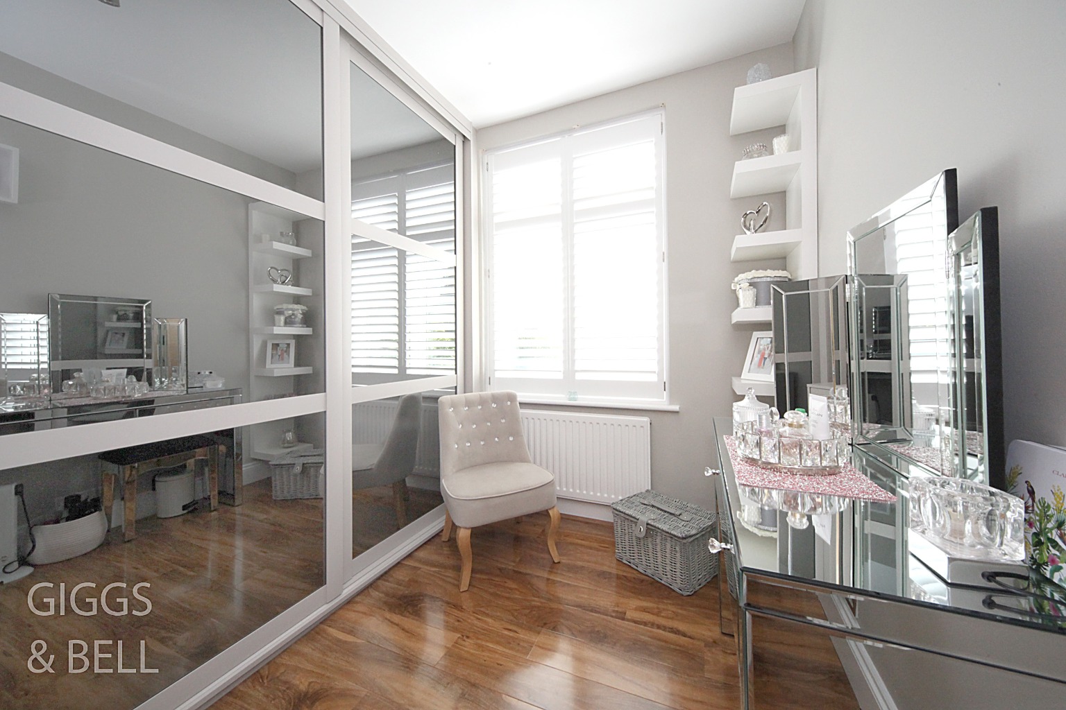 4 bed detached house for sale in Alton Road, Luton 16