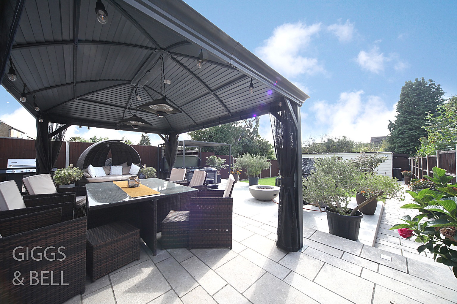 4 bed detached house for sale in Alton Road, Luton  - Property Image 21