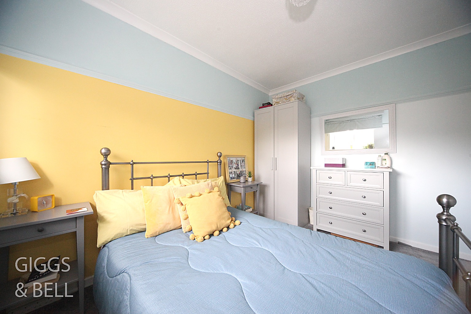 4 bed semi-detached house for sale in Field Fare Green, Luton  - Property Image 10