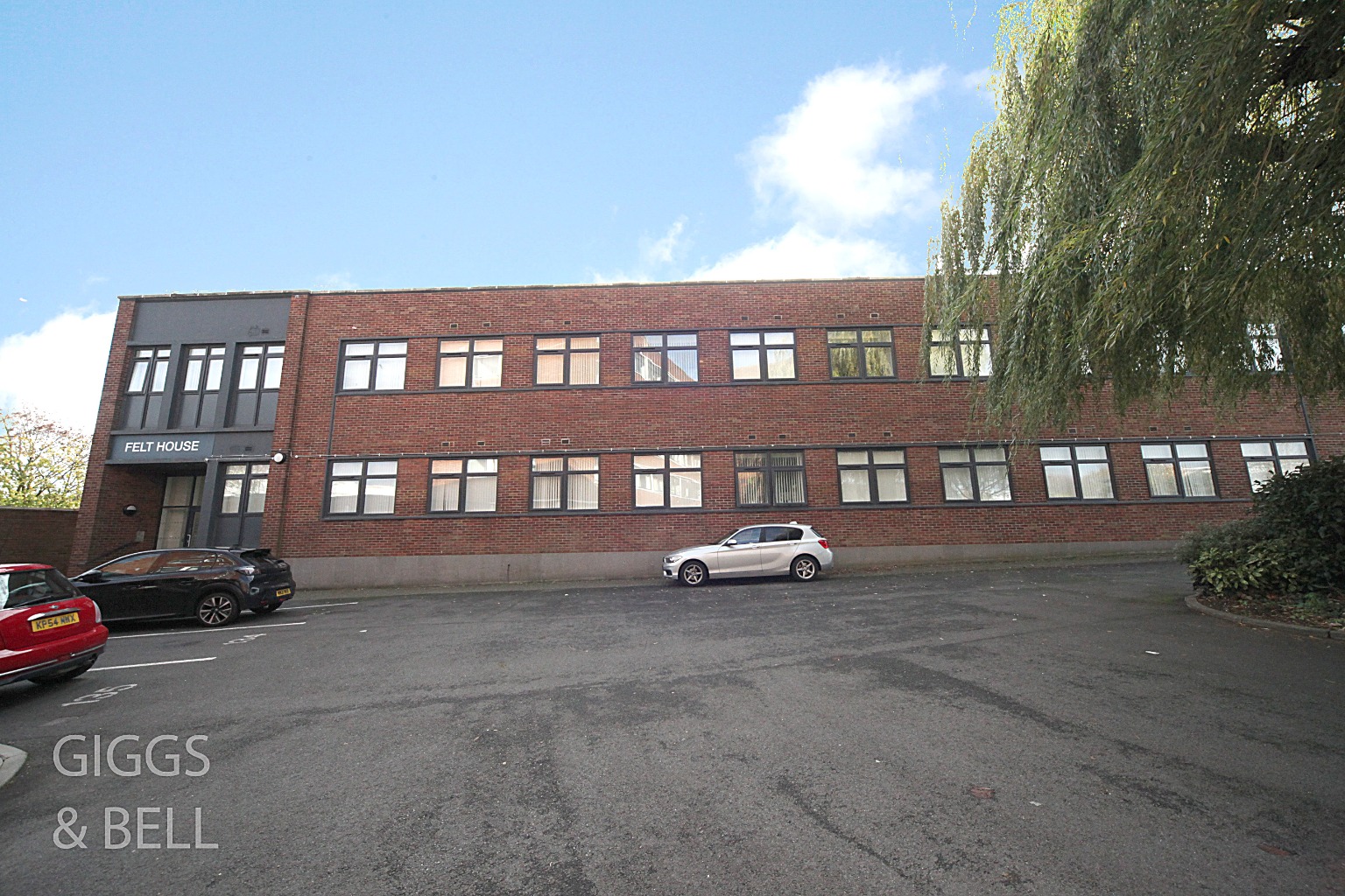 1 bed flat for sale in Laporte Way, Luton  - Property Image 7