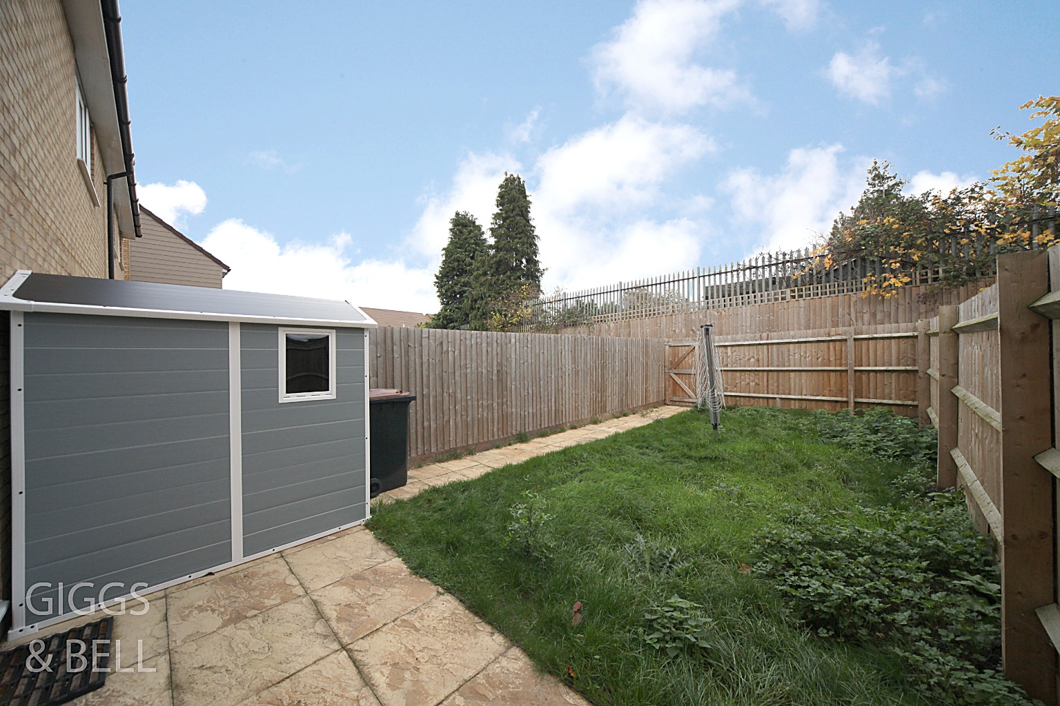 2 bed terraced house for sale in Bongrace Walk, Luton 14