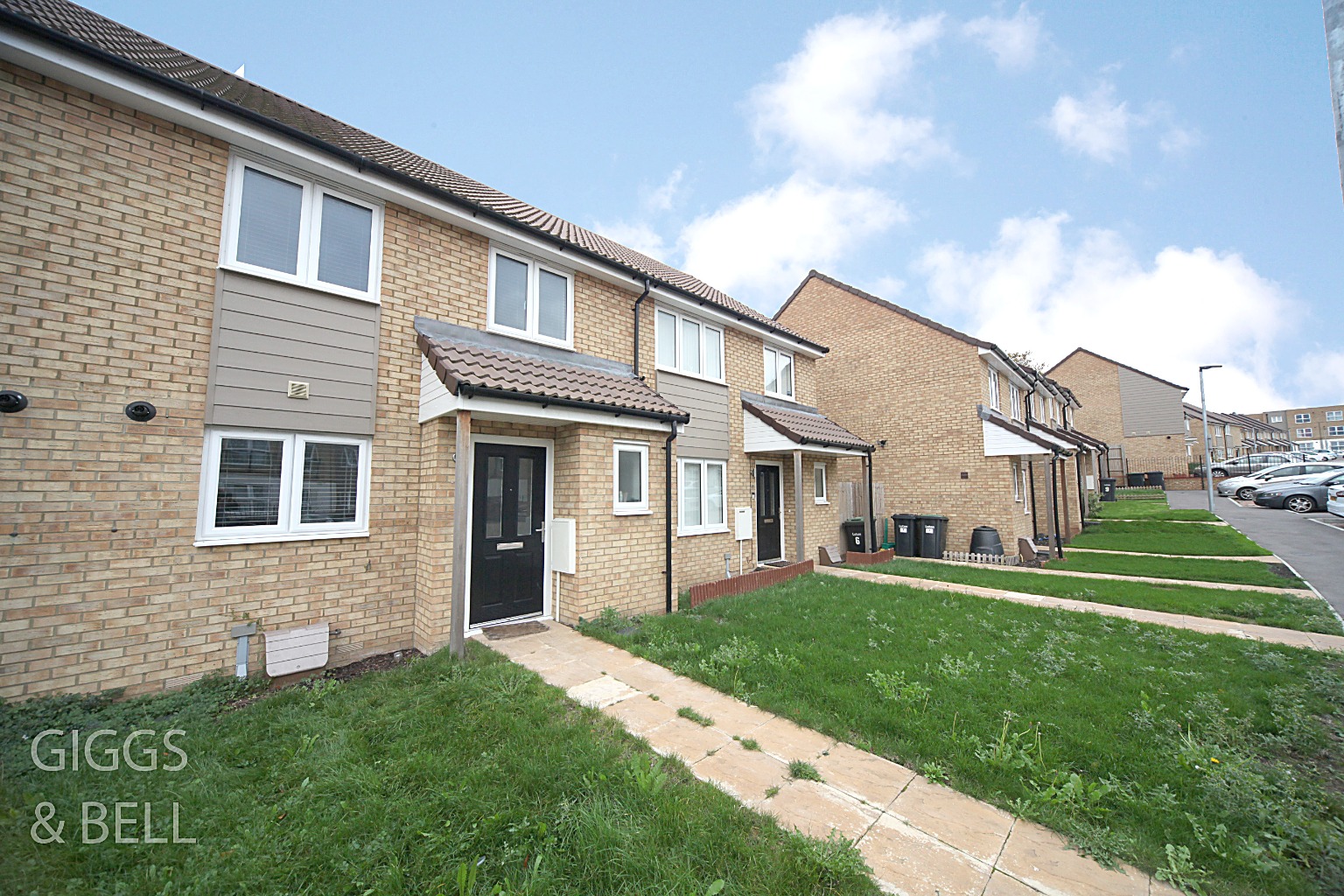 2 bed terraced house for sale in Bongrace Walk, Luton  - Property Image 2