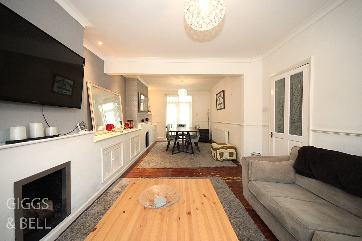 3 bed semi-detached house for sale in Colin Road, Luton  - Property Image 1