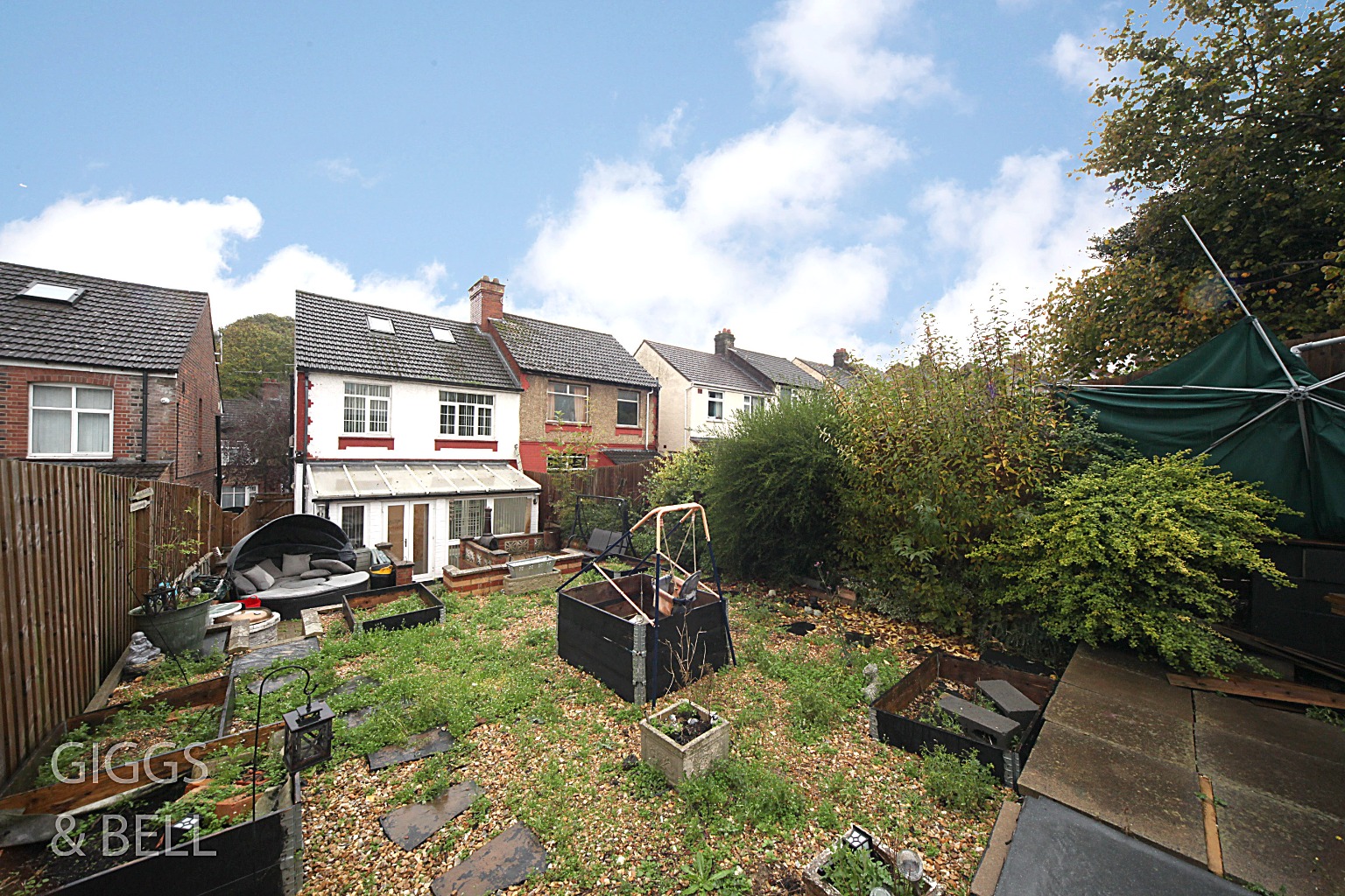 3 bed semi-detached house for sale in Colin Road, Luton 15