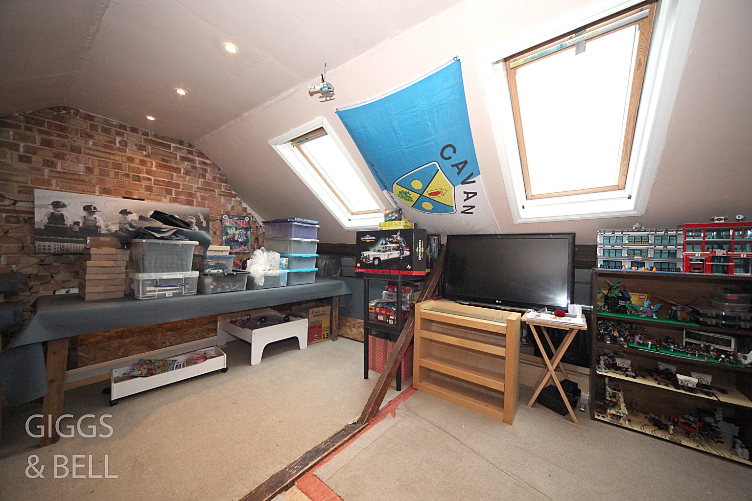 3 bed semi-detached house for sale in Colin Road, Luton 11