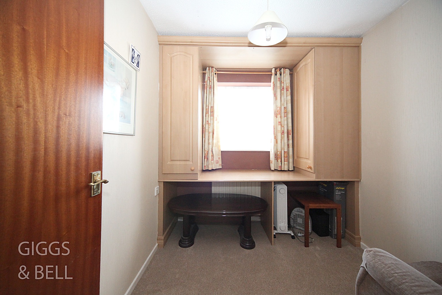 2 bed semi-detached bungalow for sale in Celandine Drive, Luton  - Property Image 10