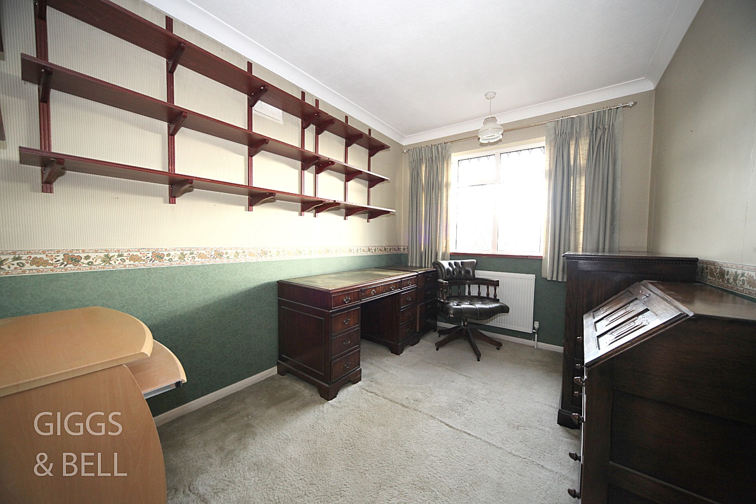 4 bed semi-detached house for sale in Bushmead Road, Luton  - Property Image 16