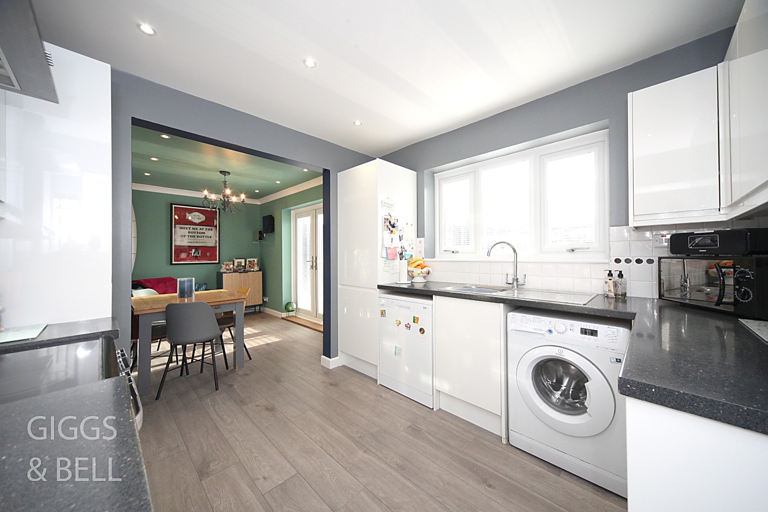 3 bed semi-detached house for sale in Exton Avenue, Luton 7