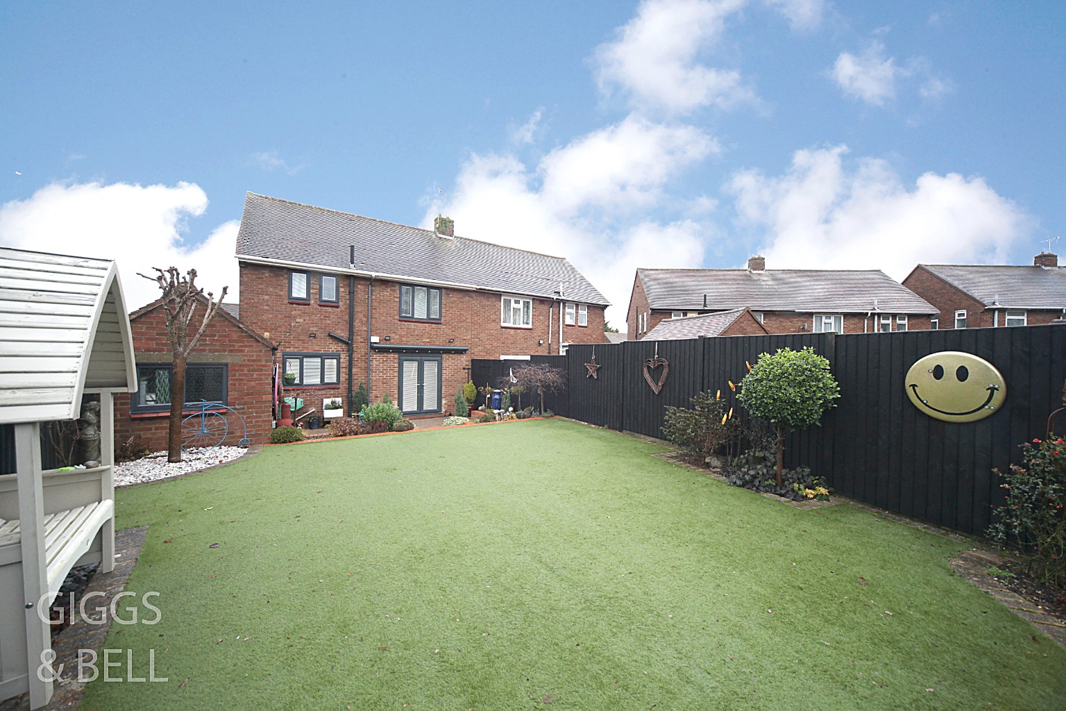 3 bed semi-detached house for sale in Exton Avenue, Luton  - Property Image 19