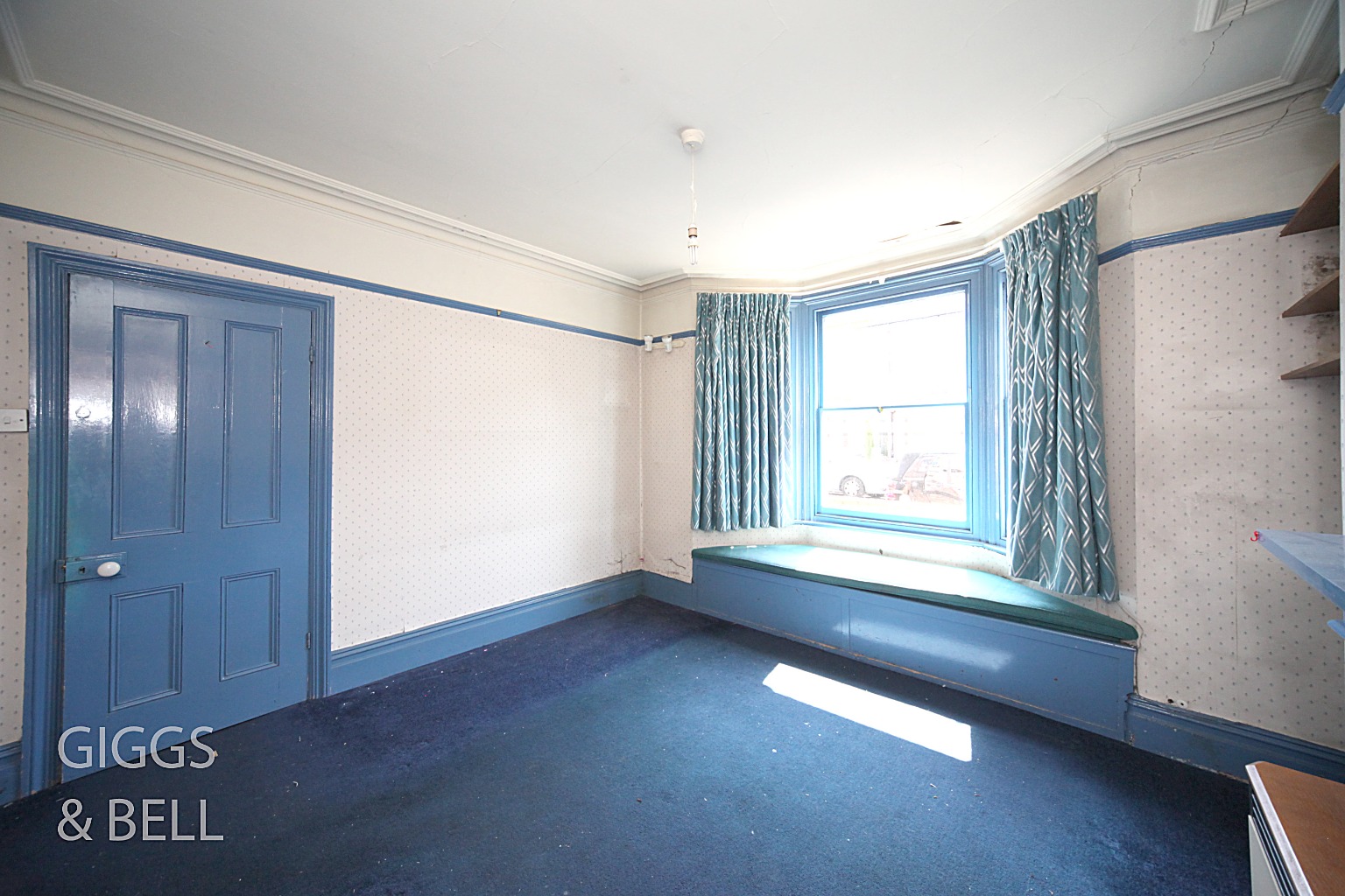 3 bed semi-detached house for sale in Reginald Street, Luton 4