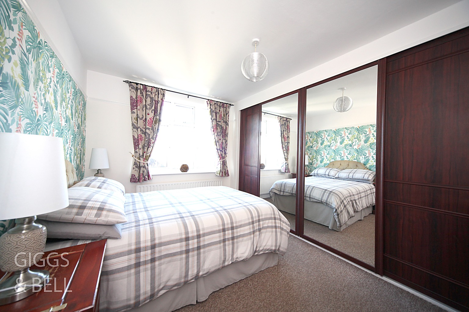 3 bed semi-detached house for sale in Rutland Crescent, Luton  - Property Image 10