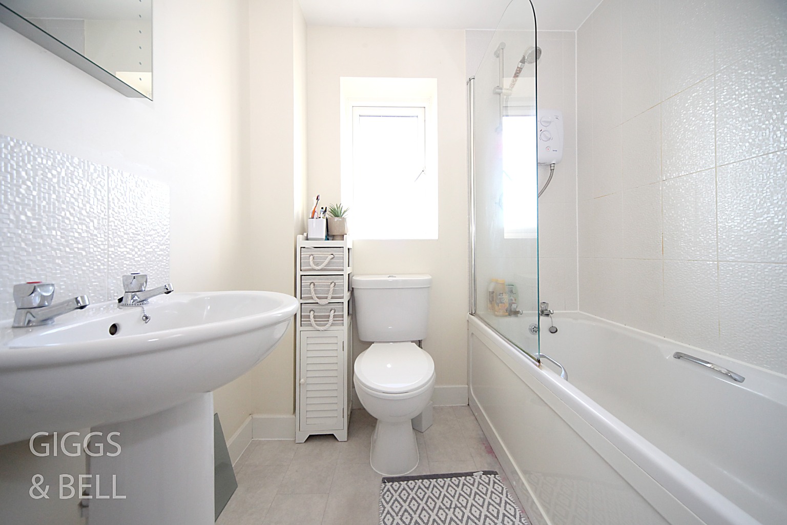 2 bed semi-detached house for sale in Wilson Close, Hitchin  - Property Image 12