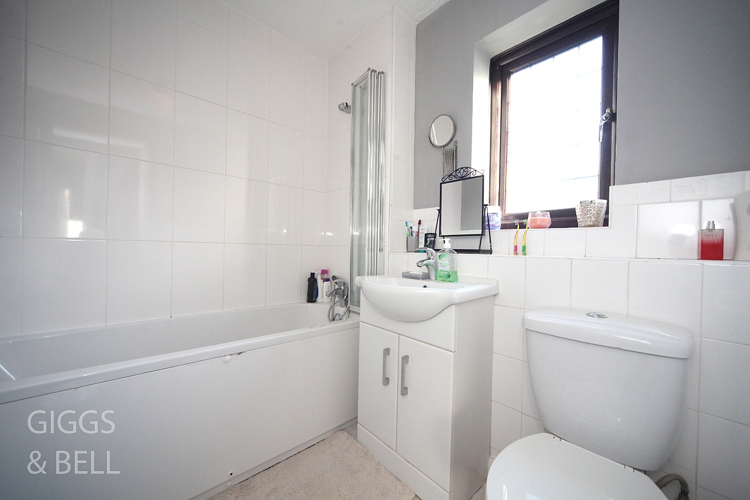 3 bed detached house for sale in Fernheath, Luton  - Property Image 15