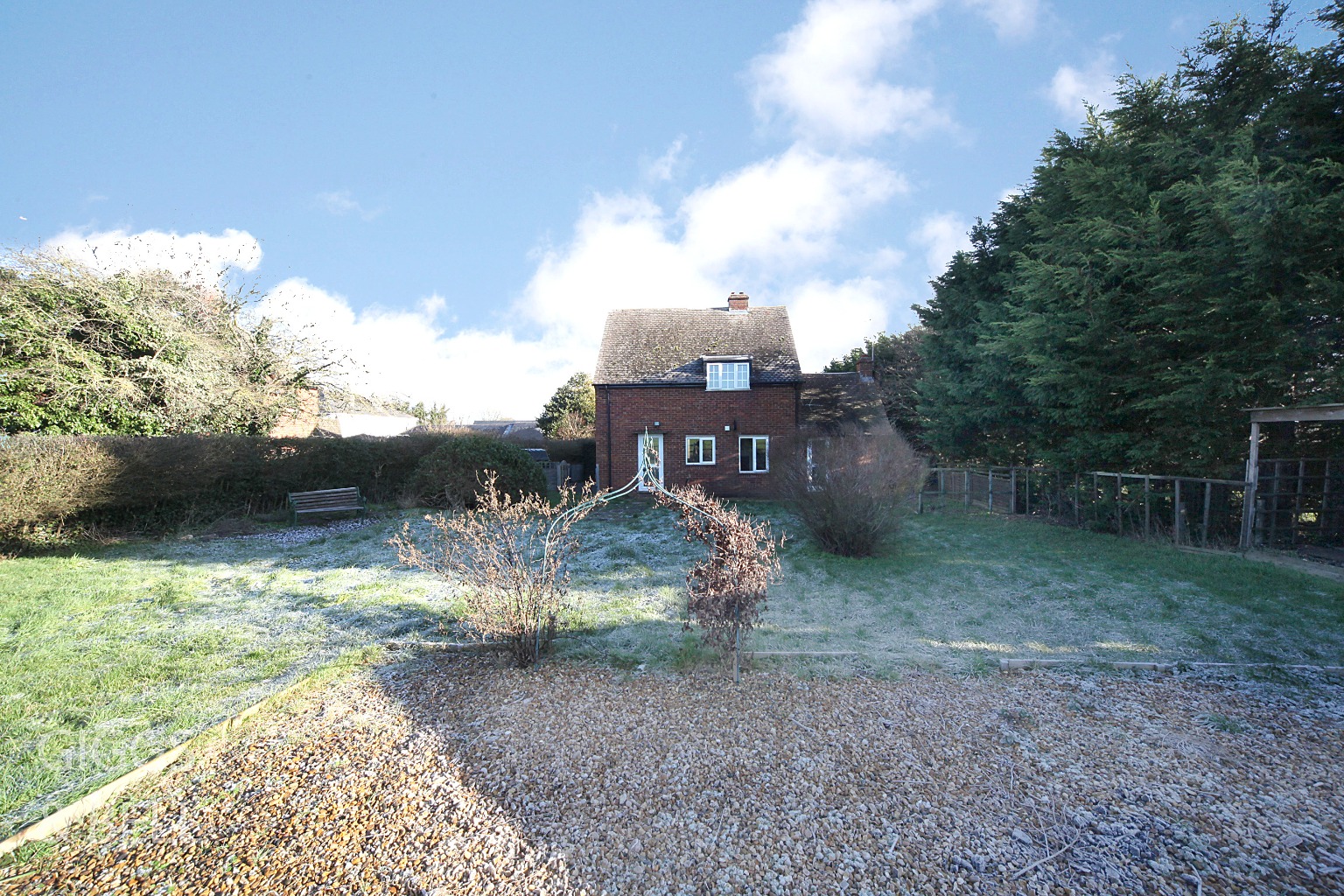 3 bed cottage for sale in West Street, Luton  - Property Image 19
