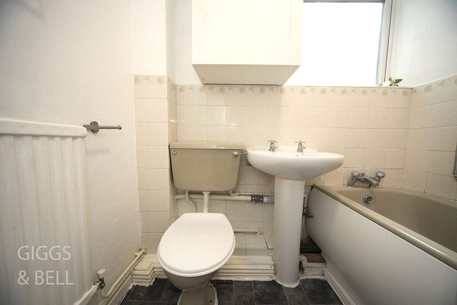 2 bed flat for sale in Richmond Hill, Luton 11