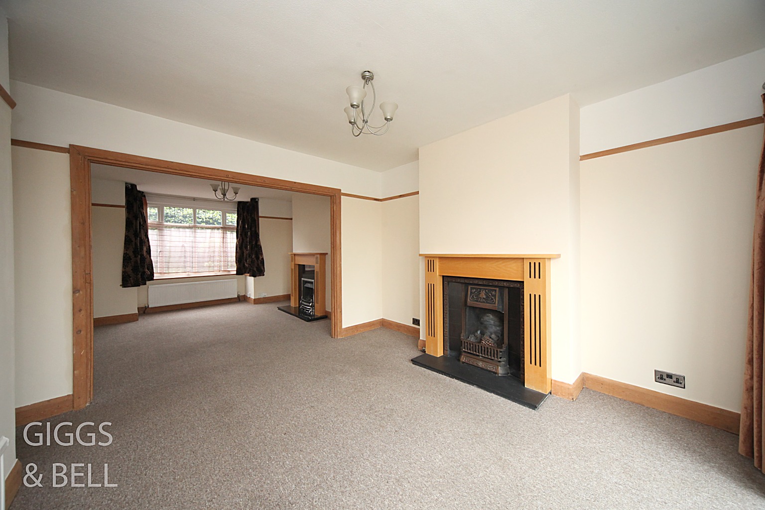 3 bed semi-detached house for sale in Rutland Crescent, Luton  - Property Image 4