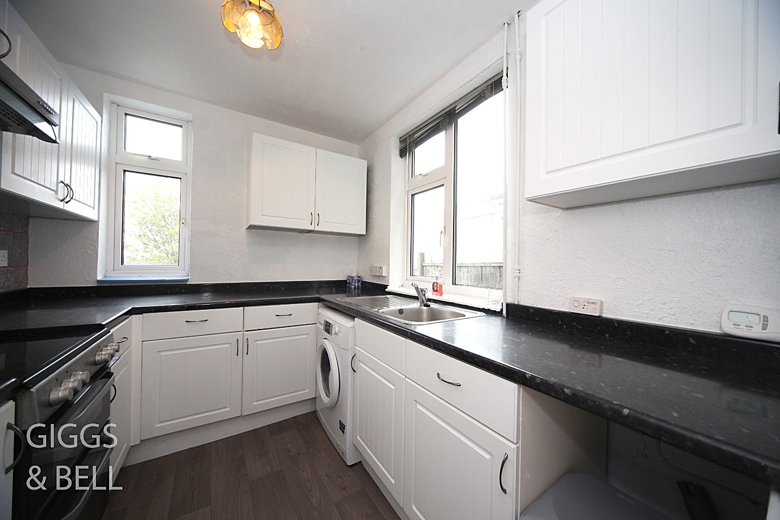 3 bed semi-detached house for sale in Rutland Crescent, Luton 7