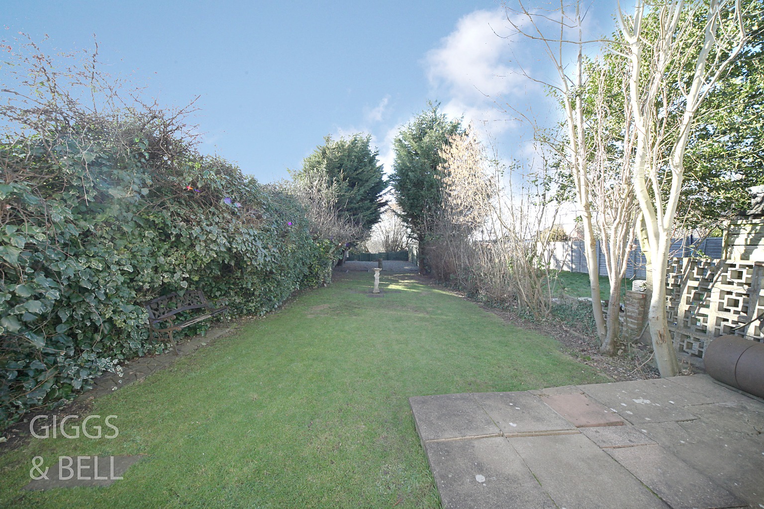 3 bed semi-detached house for sale in Felstead Way, Luton  - Property Image 19