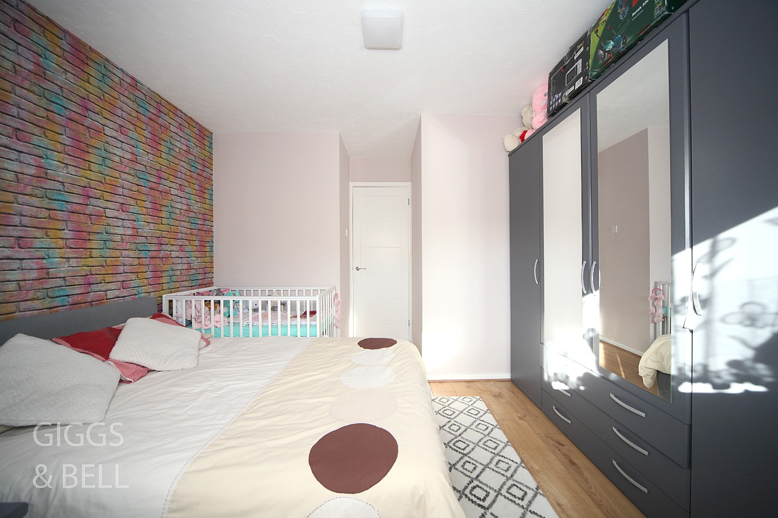 2 bed terraced house for sale in Copperfields, Luton  - Property Image 10