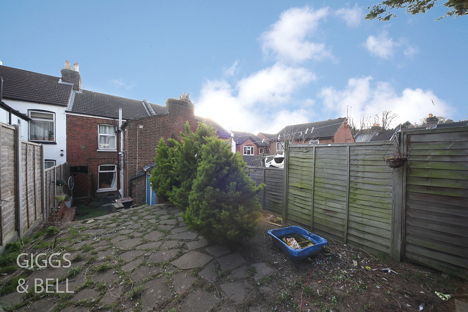 2 bed terraced house for sale in Salisbury Road, Luton  - Property Image 15