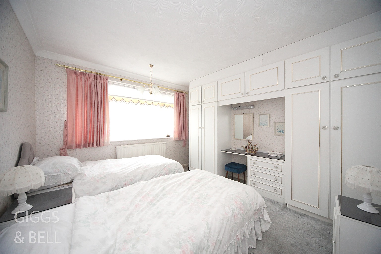 2 bed detached bungalow for sale in Eldon Road, Luton  - Property Image 7