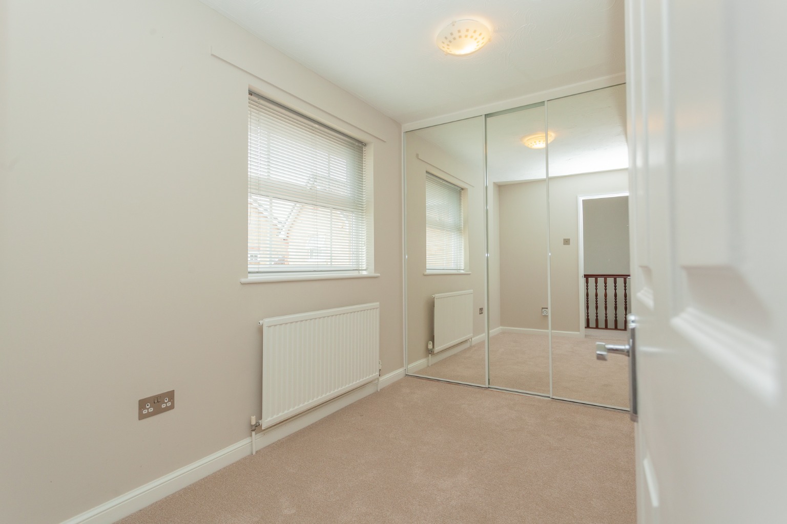 4 bed detached house for sale in Elvington Gardens, Luton  - Property Image 21