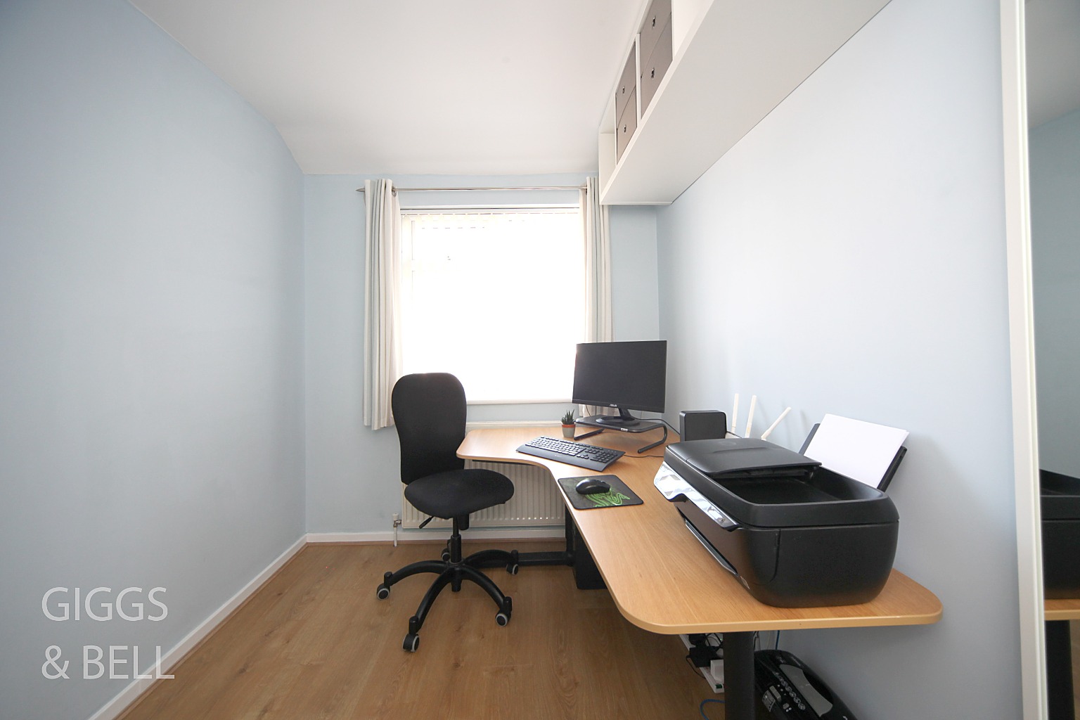 4 bed semi-detached house for sale in Kinross Crescent, Luton 13