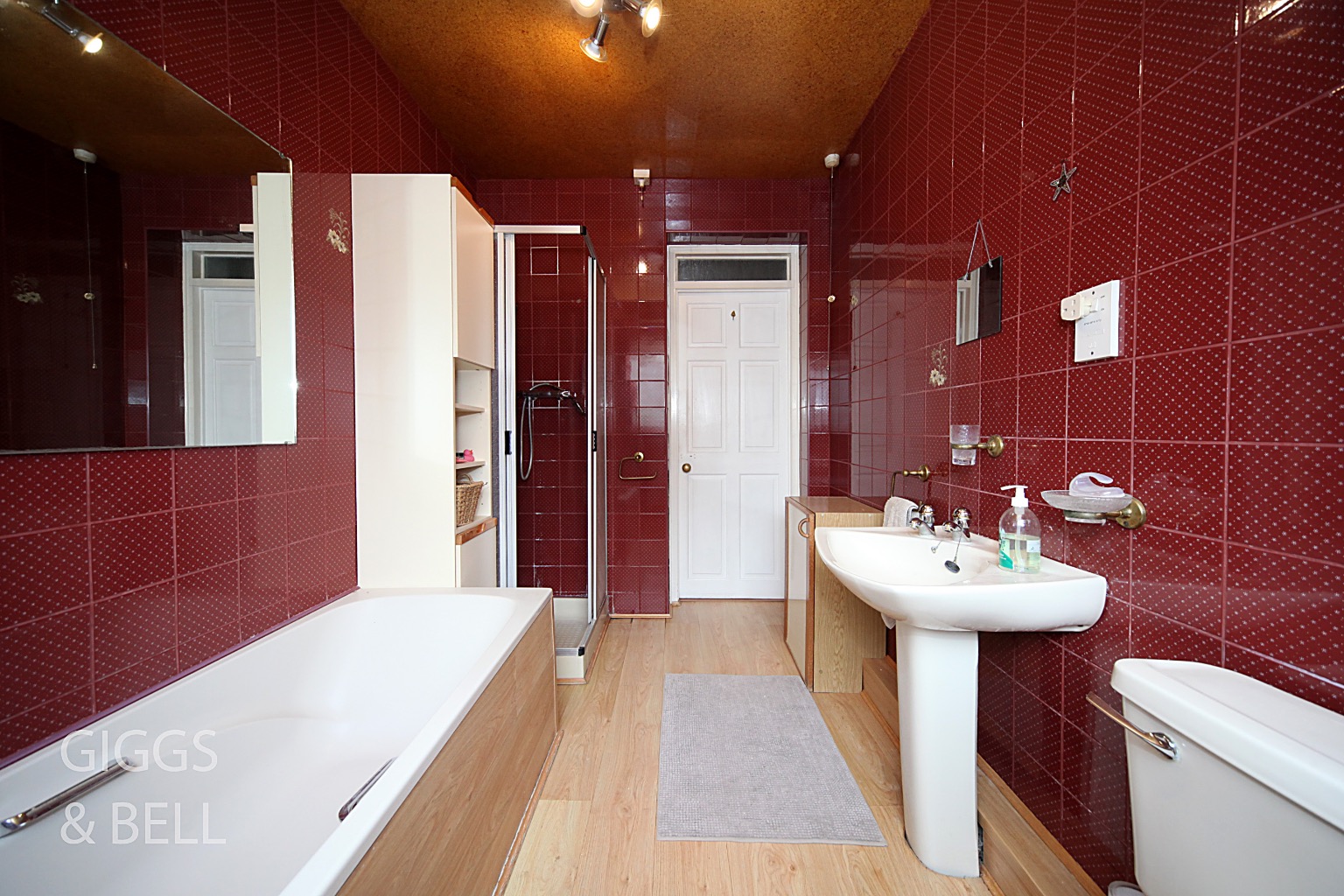 3 bed bungalow for sale in Ryecroft Way, Luton  - Property Image 12