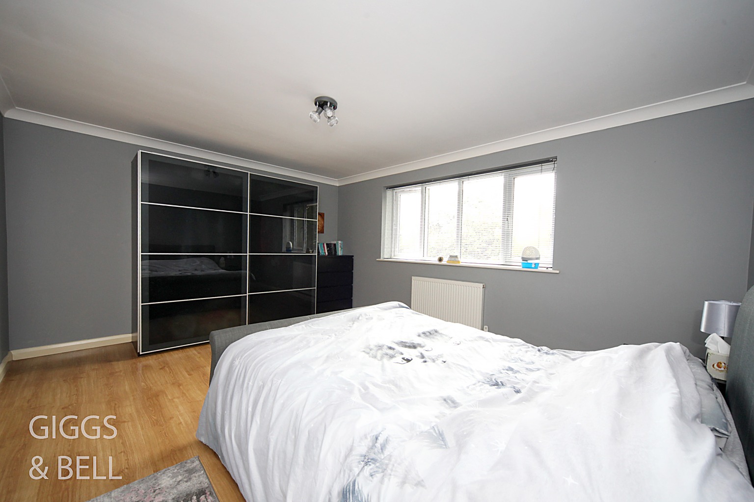 2 bed terraced house for sale in Fermor Crescent, Luton  - Property Image 12