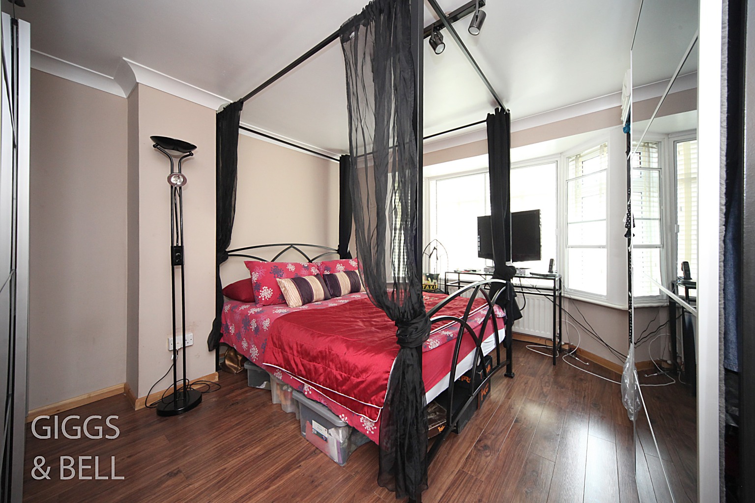 3 bed semi-detached house for sale in Oakley Road, Luton  - Property Image 8