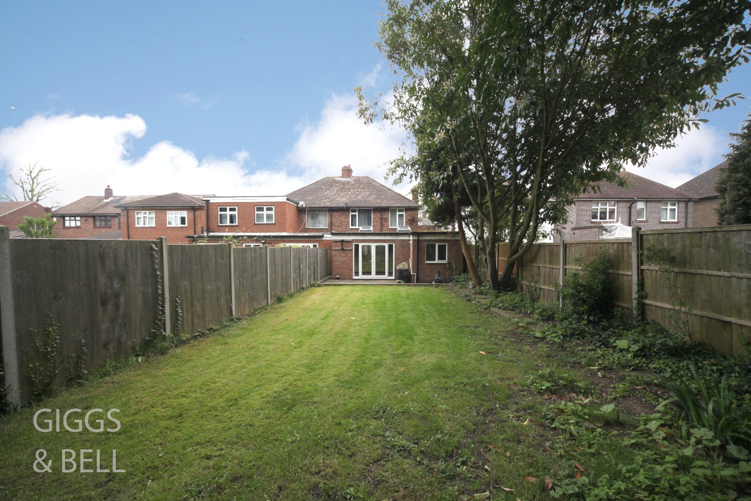 3 bed semi-detached house for sale in Oakley Road, Luton 17