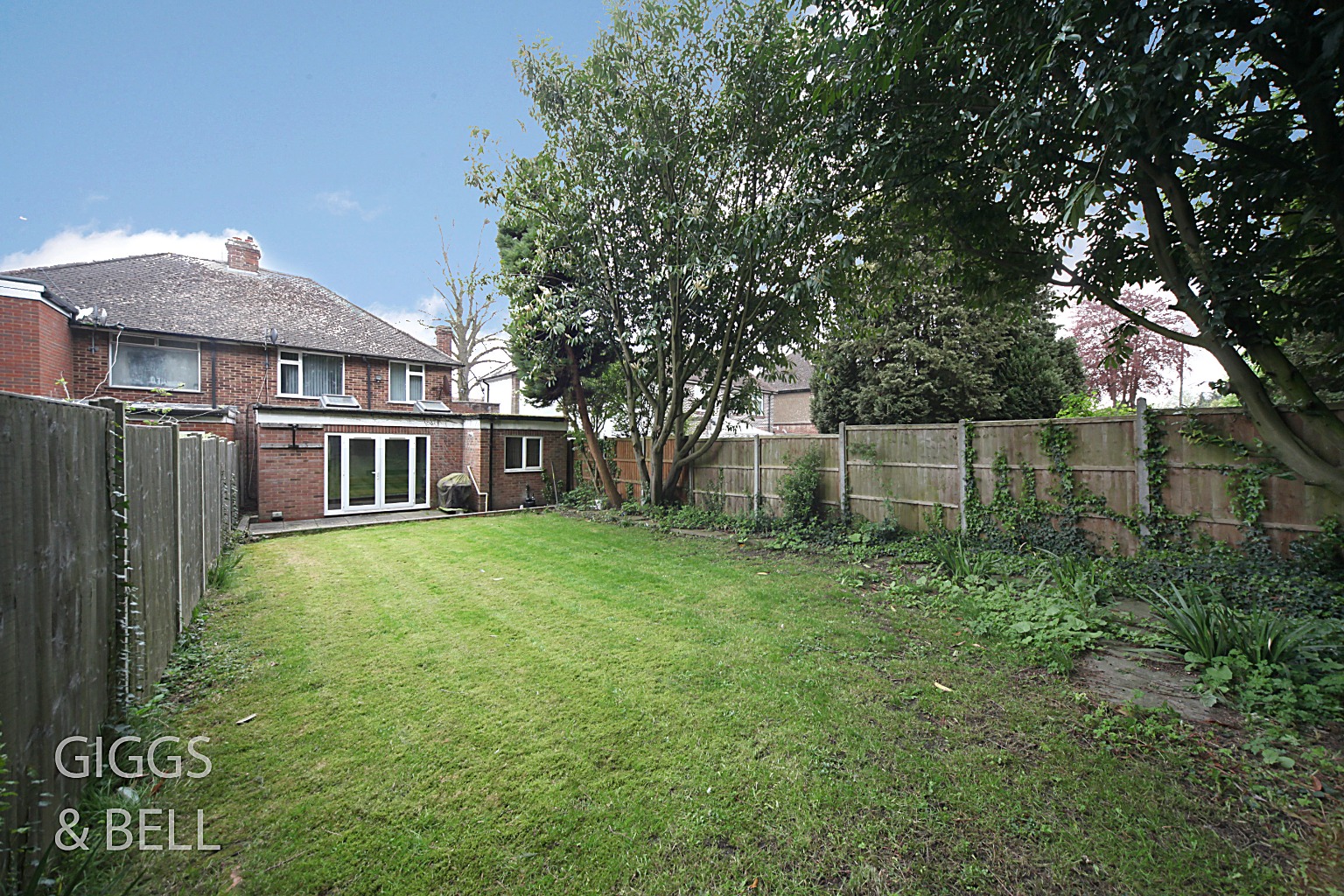 3 bed semi-detached house for sale in Oakley Road, Luton 14