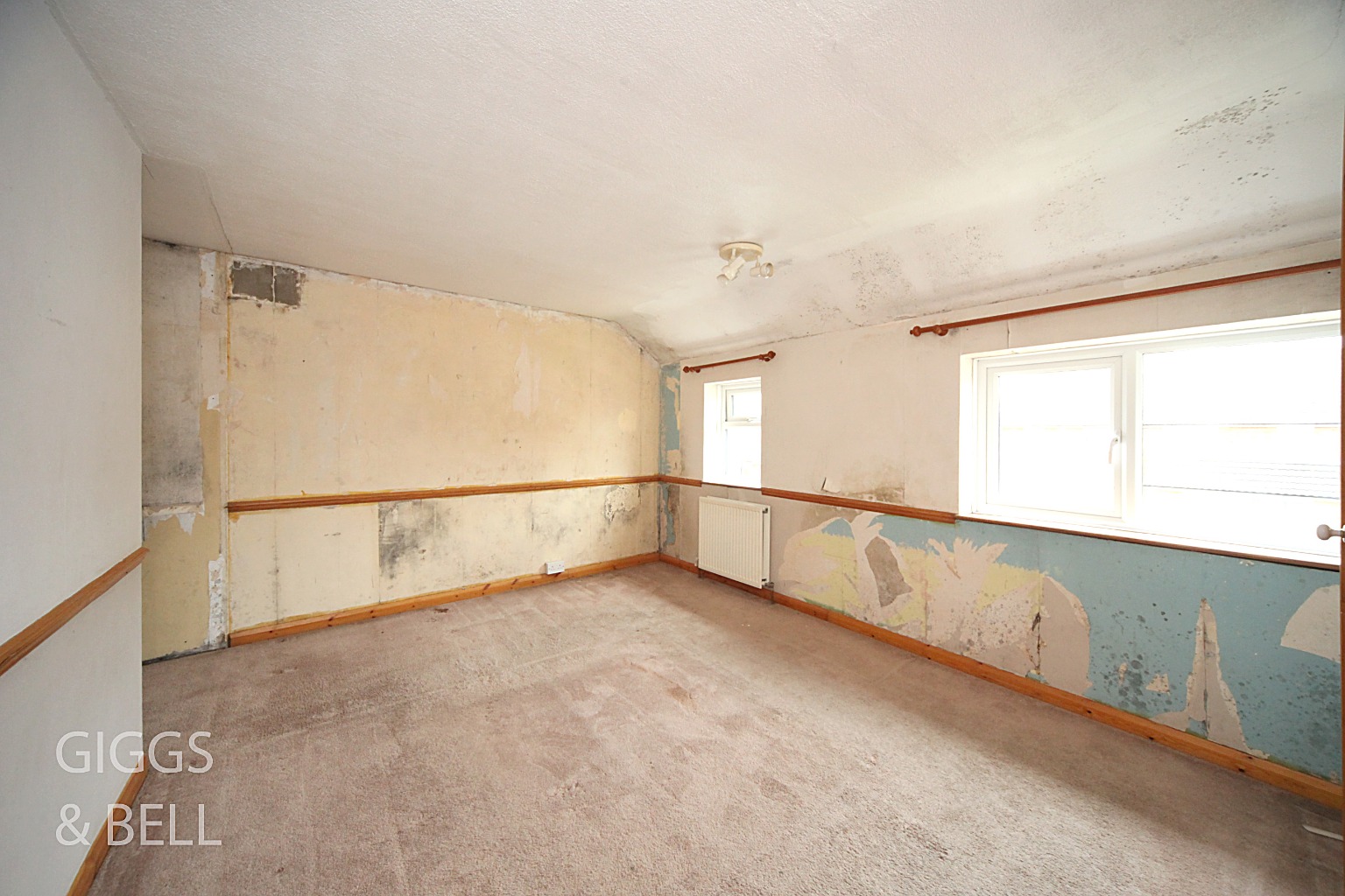 2 bed semi-detached house for sale in Peartree Road, Luton  - Property Image 9