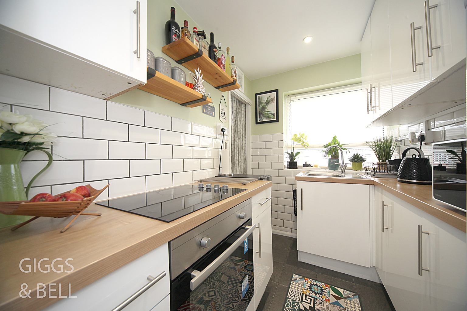 2 bed maisonette for sale in Birchen Grove, Luton 6