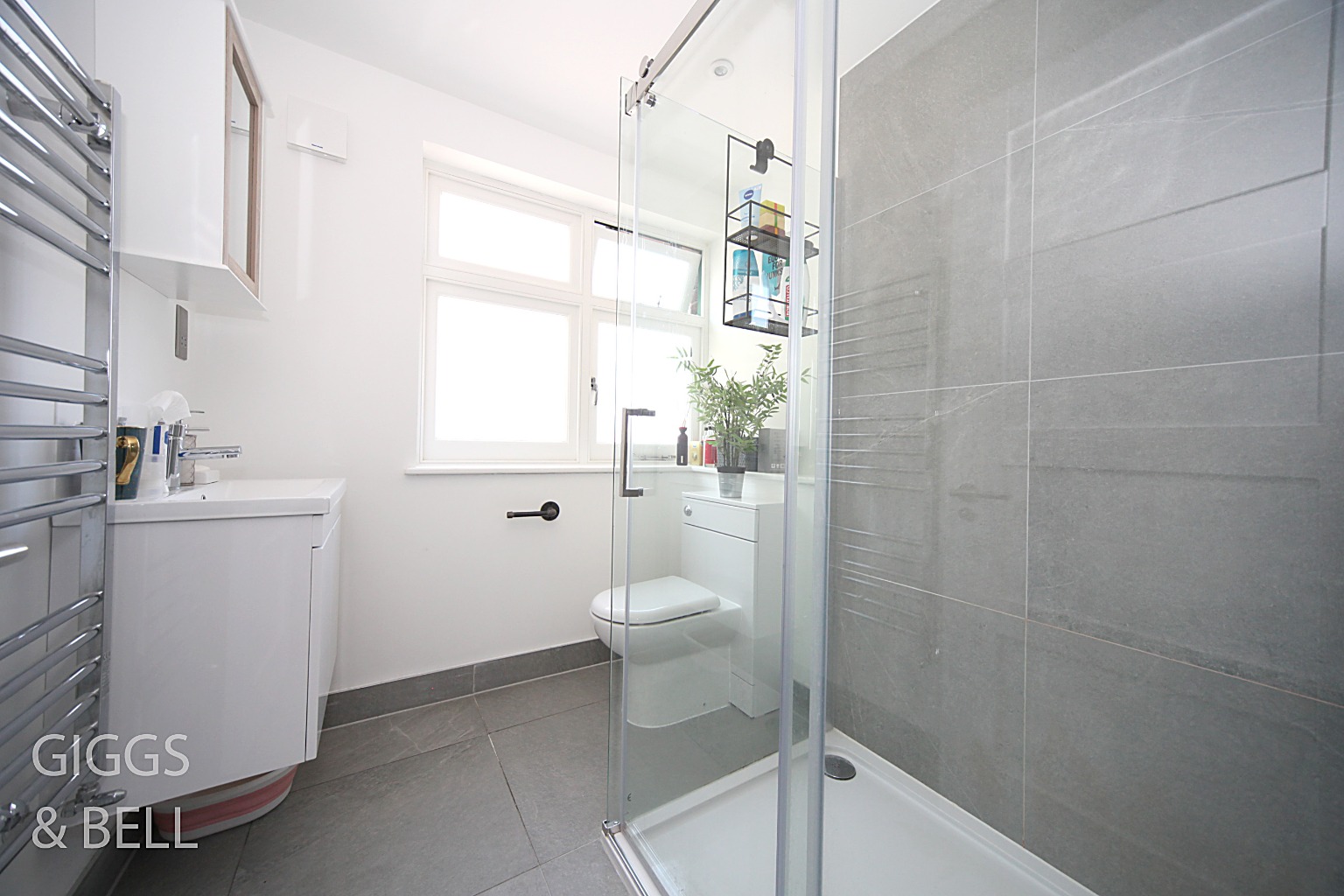 1 bed flat for sale, Luton  - Property Image 11