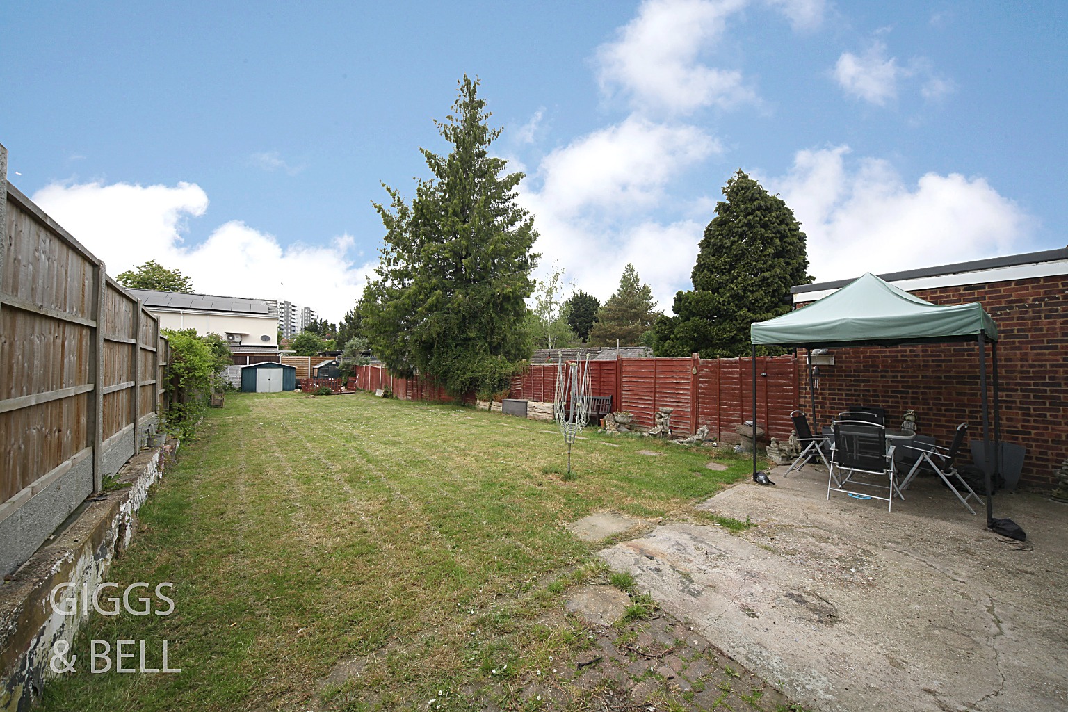 4 bed semi-detached house for sale in Alton Road, Luton 15